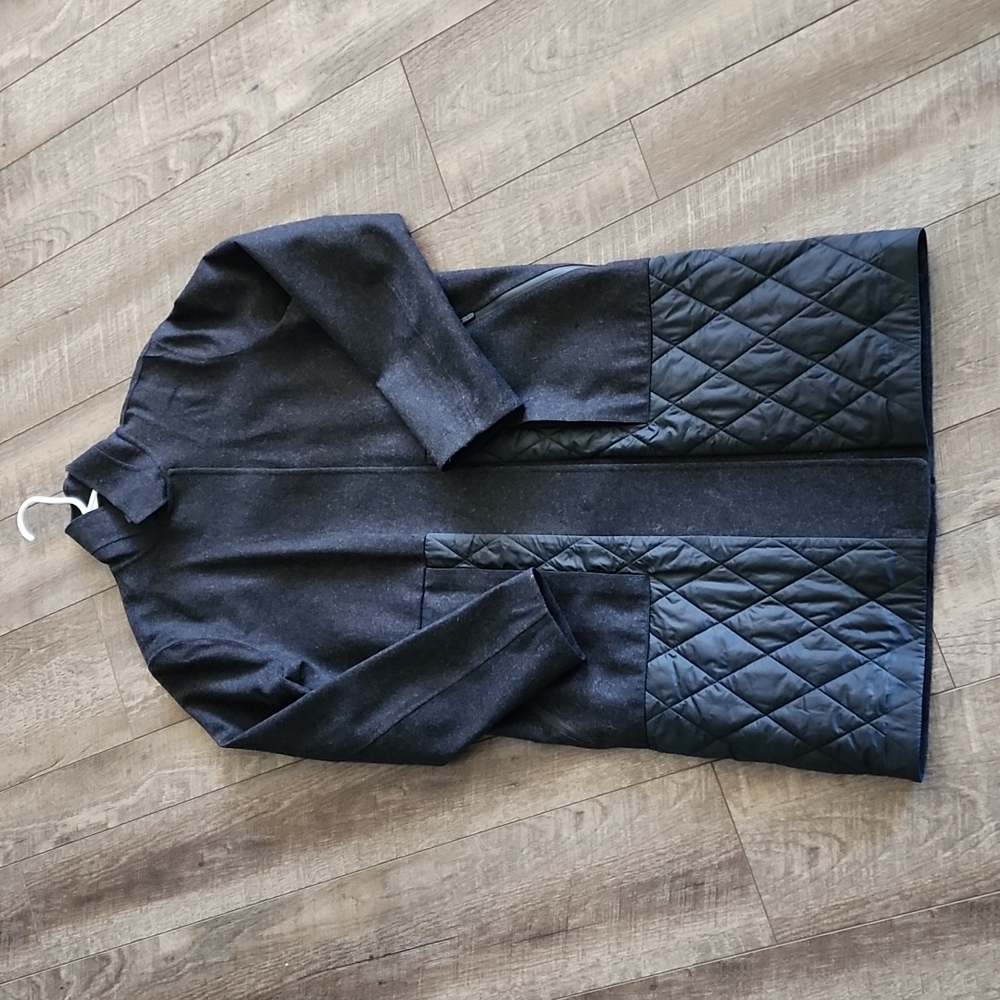 NWOT lululemon Roam Far Wool Coat size 8 Heathered Black/Black